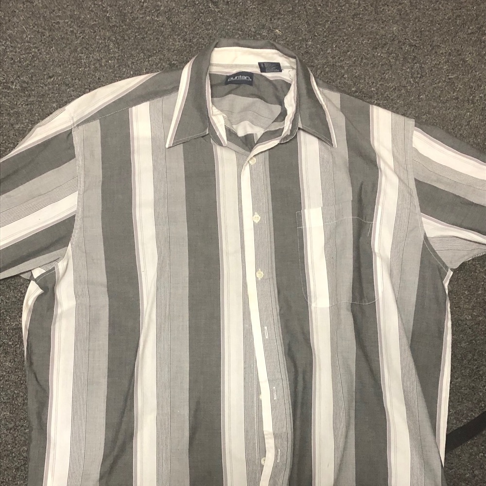 Men’s short sleeve dress down shirt